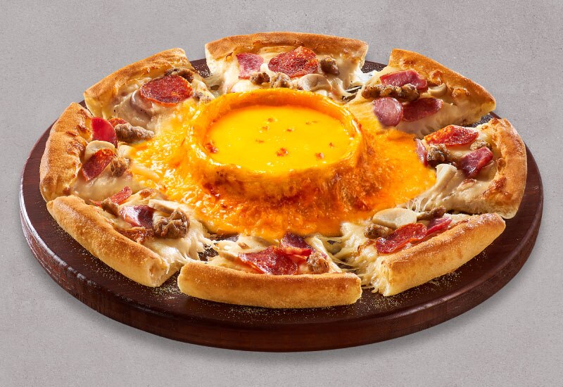 Deluxe Volcano pizza