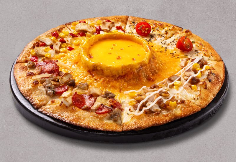 Classic Quattro Volcano pizza